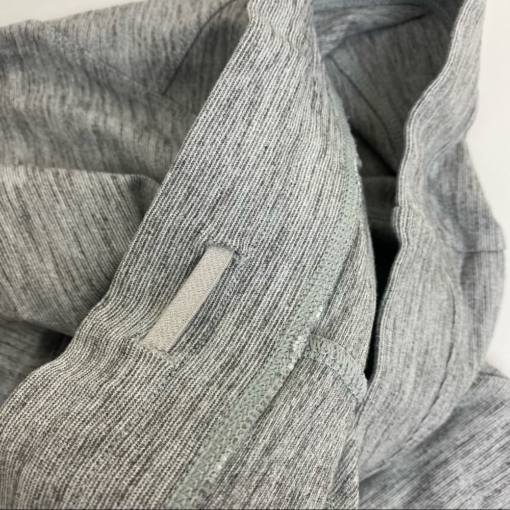 Lorna Jane Cropped Grey Leggings Small - Picture 7 of 7